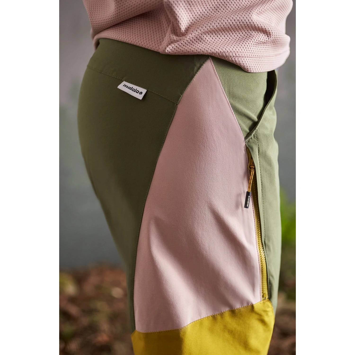 Maloja AhornM. Damen Shorts - Bloom Multi 8475 7 Maloja AhornM. Damen Shorts - Bloom Multi 8475 – Bild 7