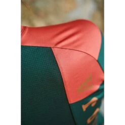 Maloja AmiataM. 1/2 Roadbike Damentrikot - Midnight Rainbow 8746 16 Maloja AmiataM. 1/2 Roadbike Damentrikot - Midnight Rainbow 8746 -Maloja maloja amiatam 1411789