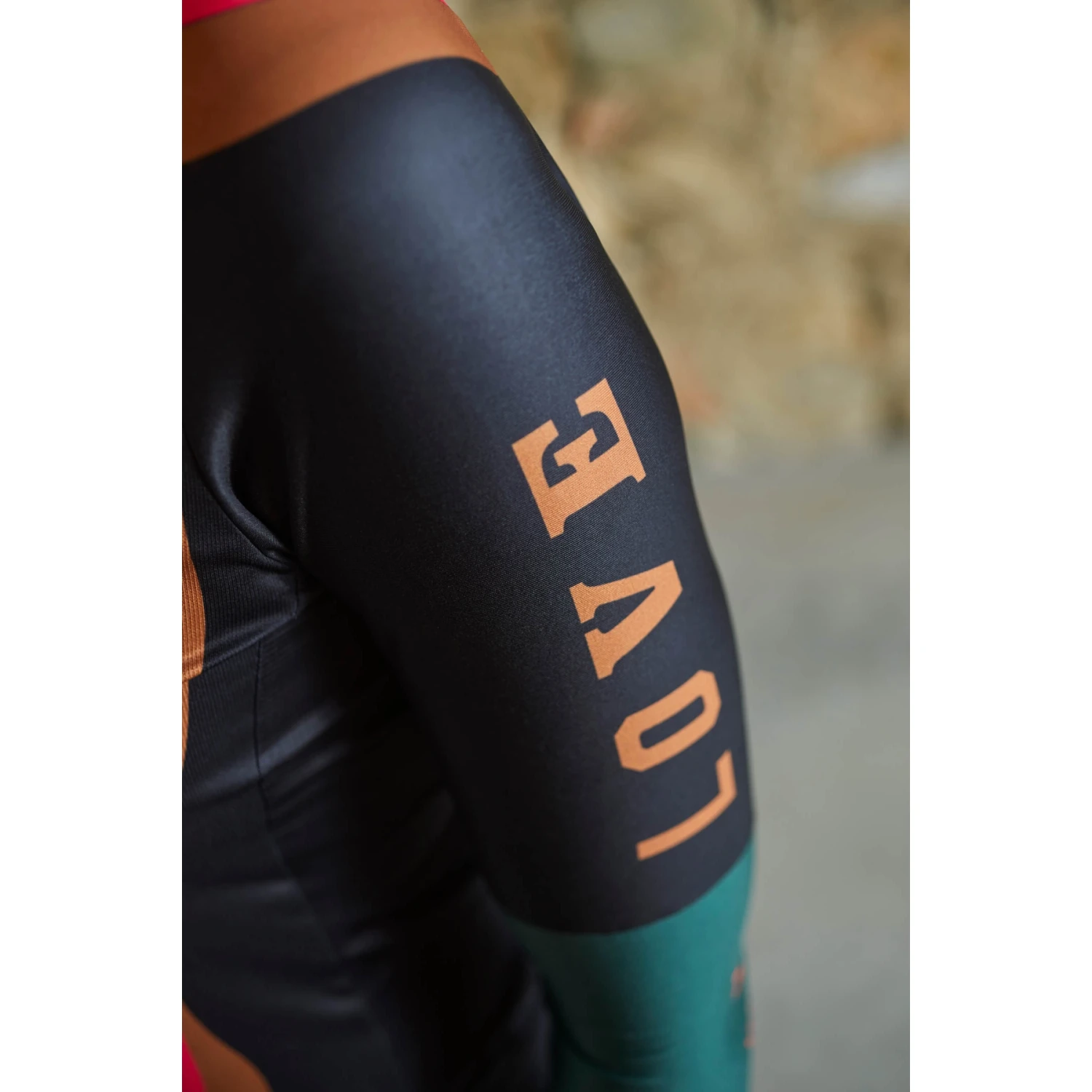 Maloja AmiataM. 1/2 Roadbike Damentrikot - Moonless Primrose 8754 7 Maloja AmiataM. 1/2 Roadbike Damentrikot - Moonless Primrose 8754 – Bild 7