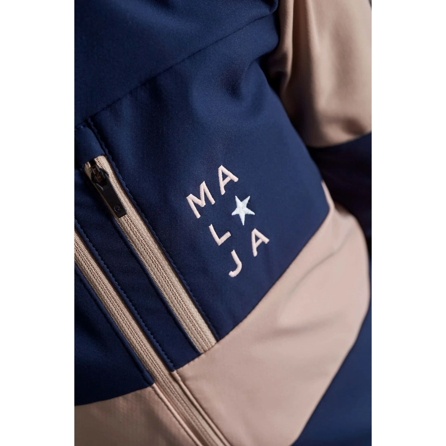 Maloja BisharU. Kinderjacke - Night Sky 8325 8 Maloja BisharU. Kinderjacke - Night Sky 8325 – Bild 8