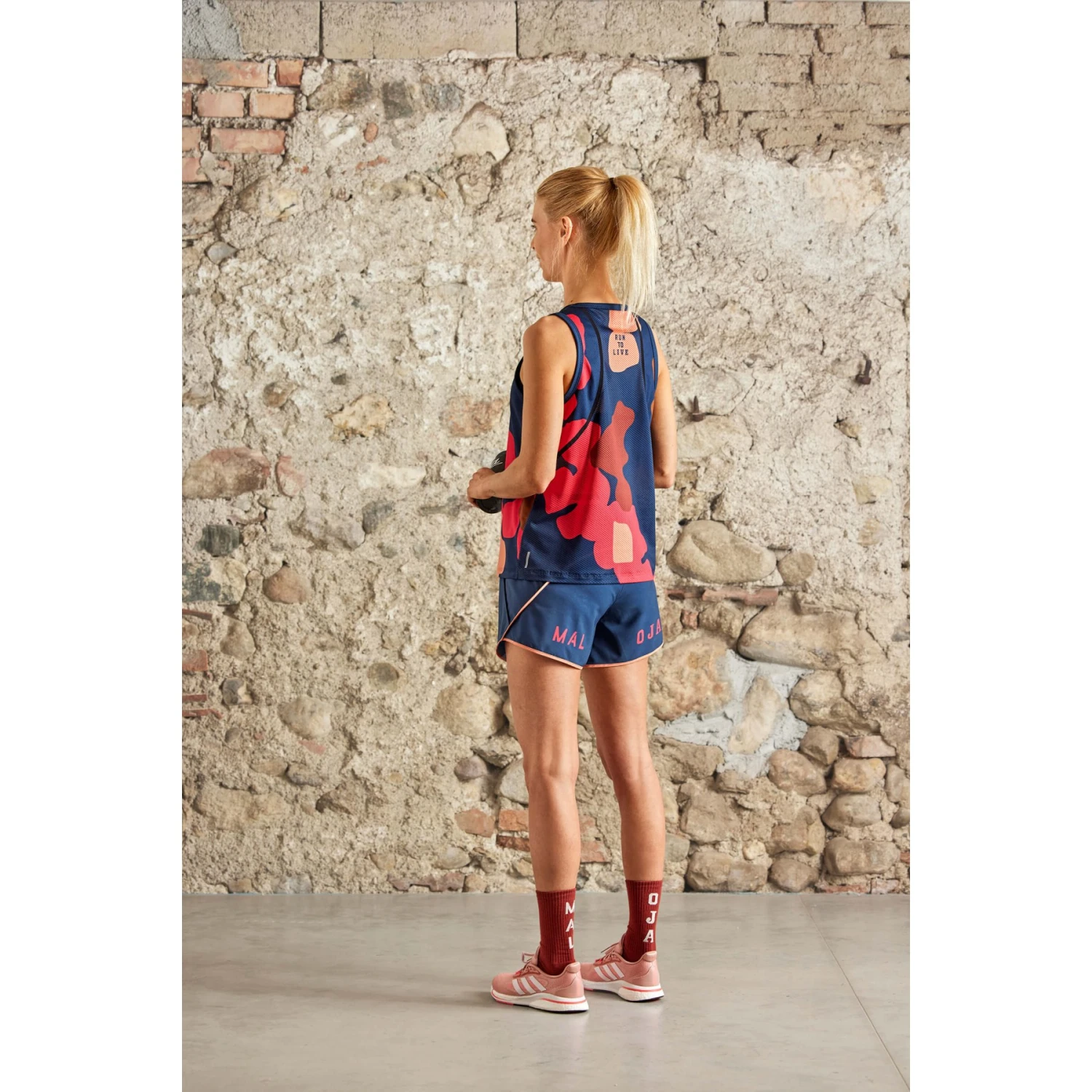 Maloja HolzrieseM. Trail Running Damen Tanktop - Midnight Primrose 8745 3 Maloja HolzrieseM. Trail Running Damen Tanktop - Midnight Primrose 8745 – Bild 3