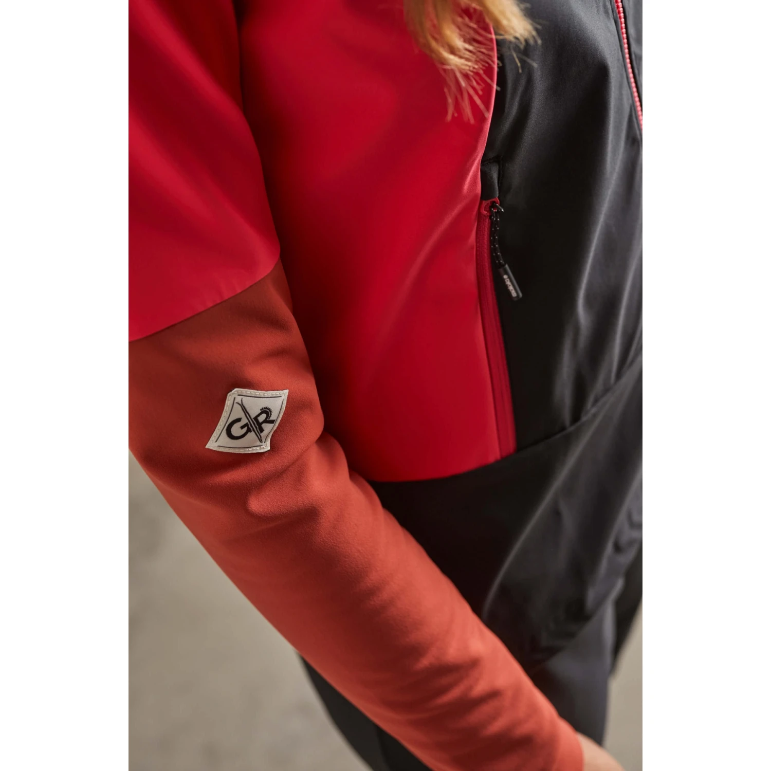 Maloja SchareckM. Nordic Hybrid Damenjacke - Deep Forest 0550 6 Maloja SchareckM. Nordic Hybrid Damenjacke - Deep Forest 0550 – Bild 6