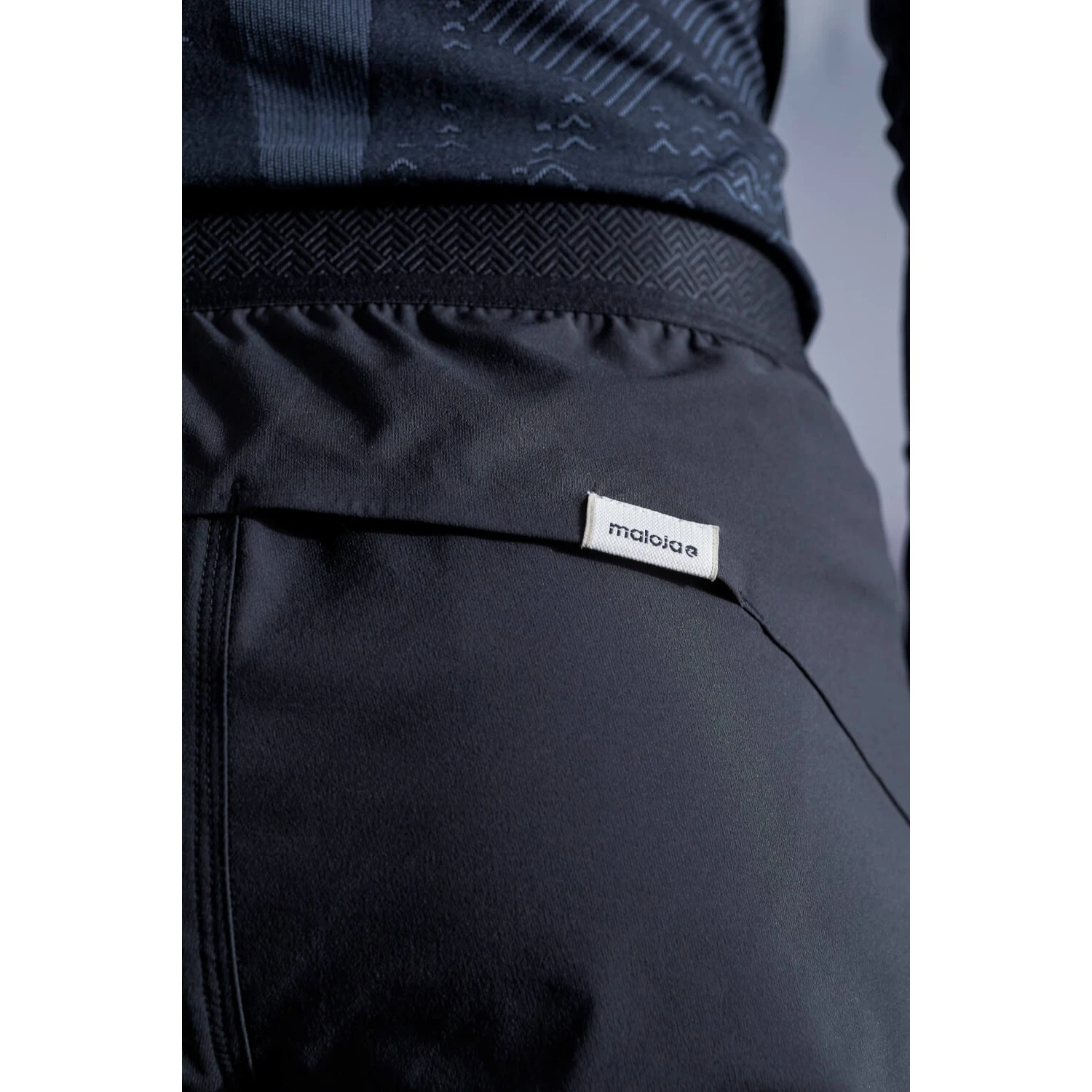 Maloja SchleiereuleM. Nordic Shorts - Moonless 0817 7 Maloja SchleiereuleM. Nordic Shorts - Moonless 0817 – Bild 7