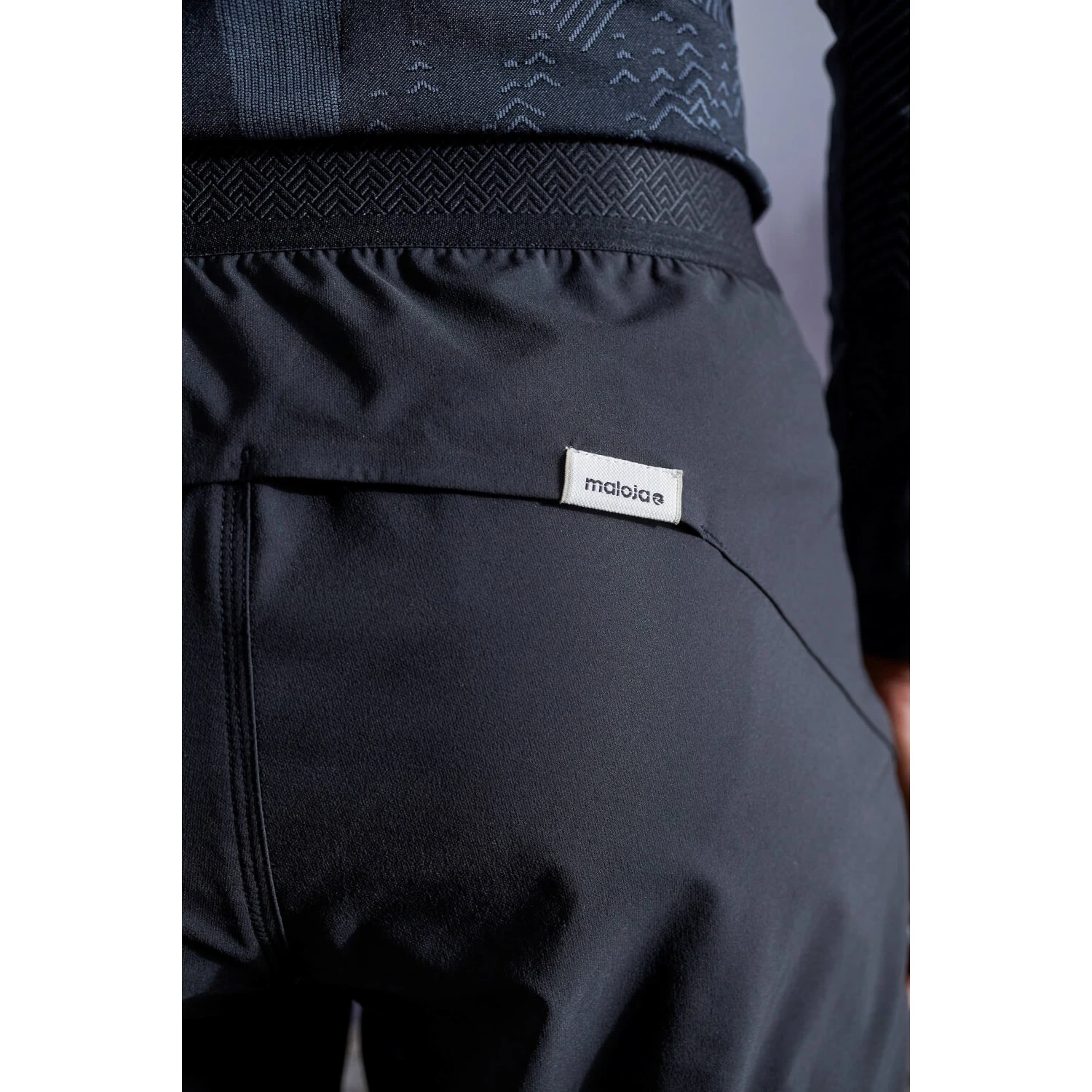 Maloja SchleiereuleM. Nordic Shorts - Moonless 0817 5 Maloja SchleiereuleM. Nordic Shorts - Moonless 0817 – Bild 5