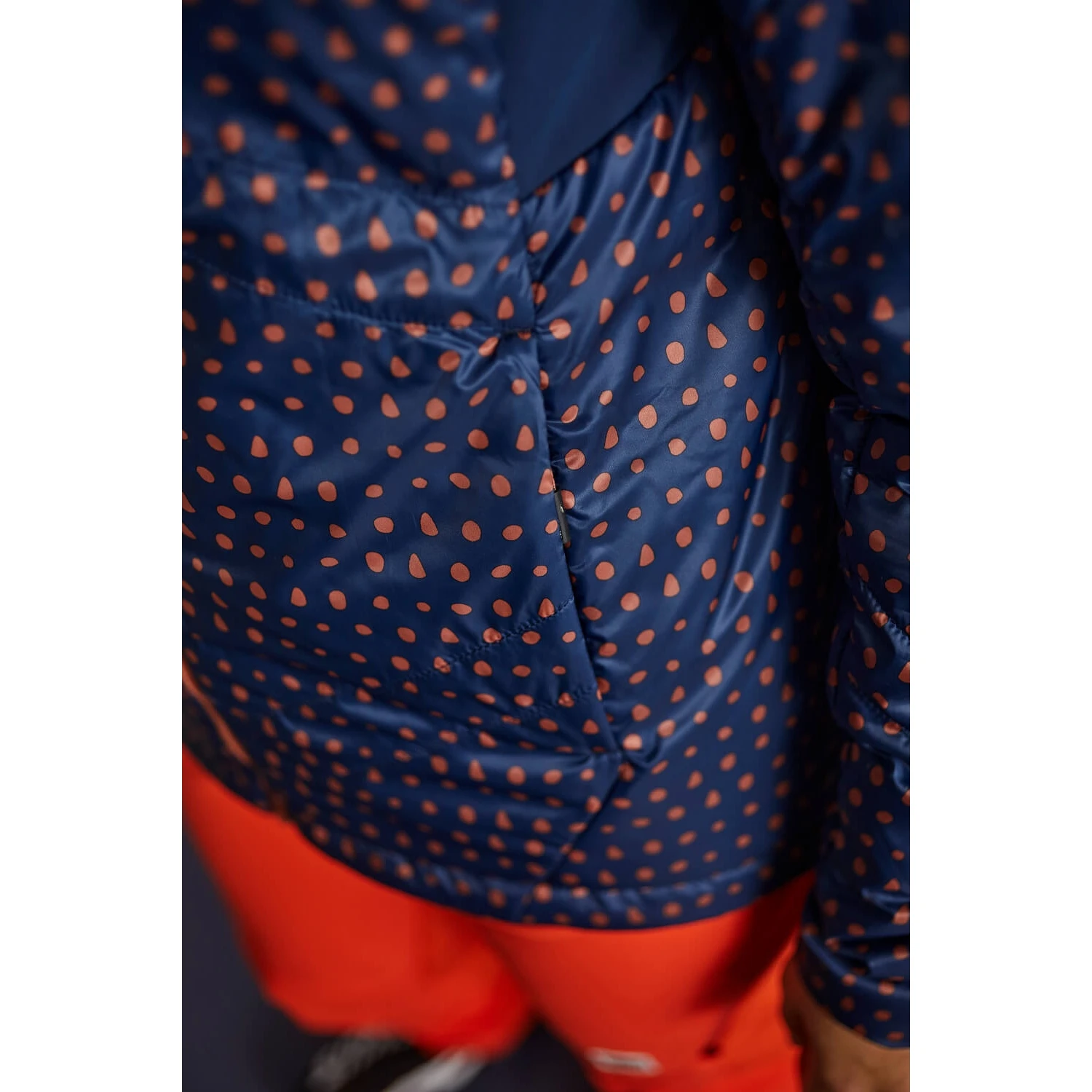 Maloja TrevisoM. Nordic Wattierte Damenjacke - Chestnut 8670 8 Maloja TrevisoM. Nordic Wattierte Damenjacke - Chestnut 8670 – Bild 8